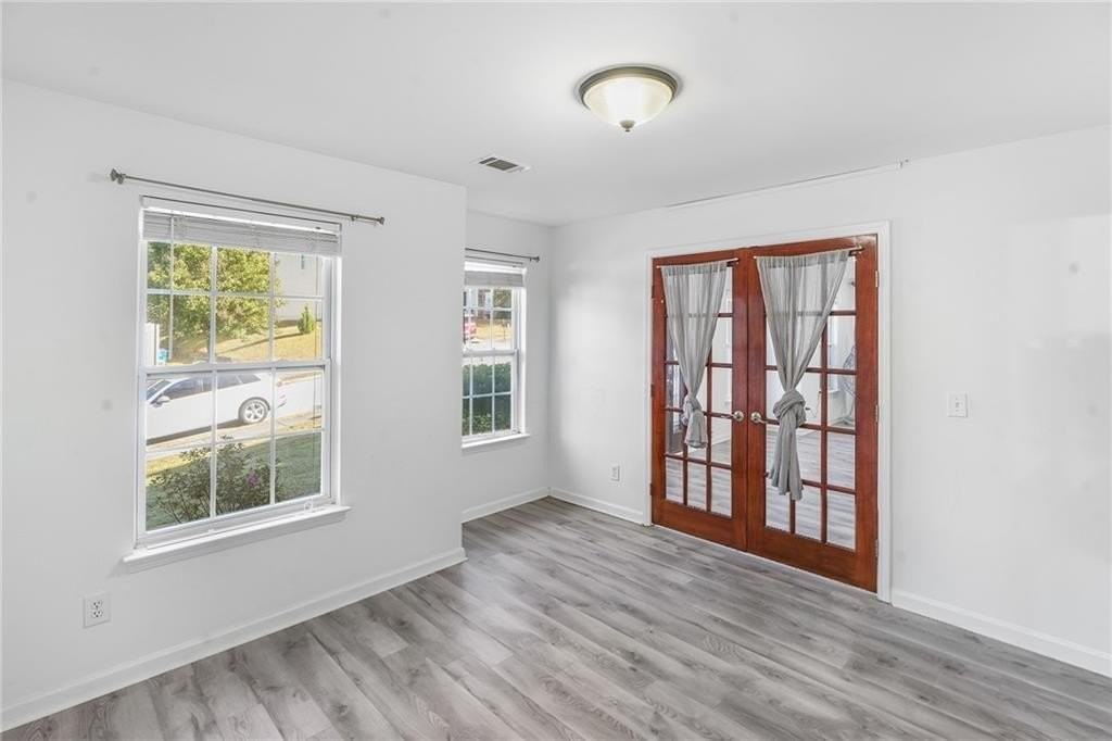 1443 Wilson Manor Cir - Photo 4 of 21