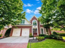 featured image of 455 Wembley Cir