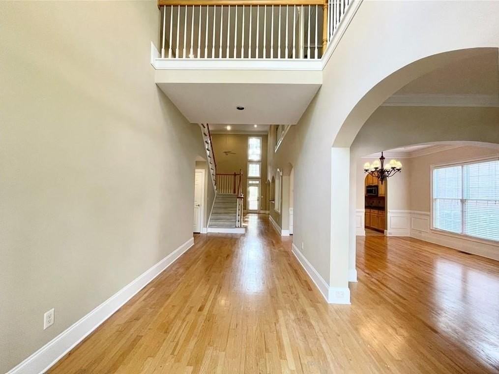 455 Wembley Cir - Photo 2 of 43