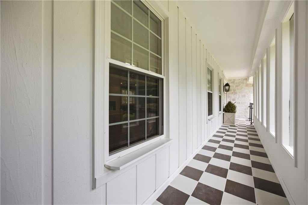 2220 Spring Mill Cv - Photo 4 of 40