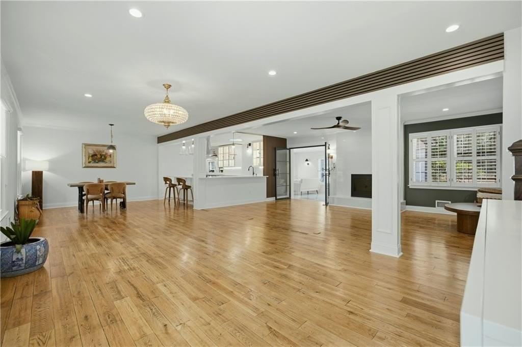2220 Spring Mill Cv - Photo 5 of 40
