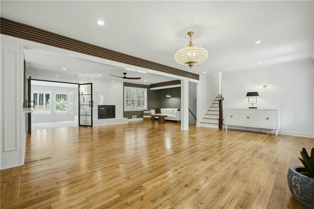 2220 Spring Mill Cv - Photo 7 of 40