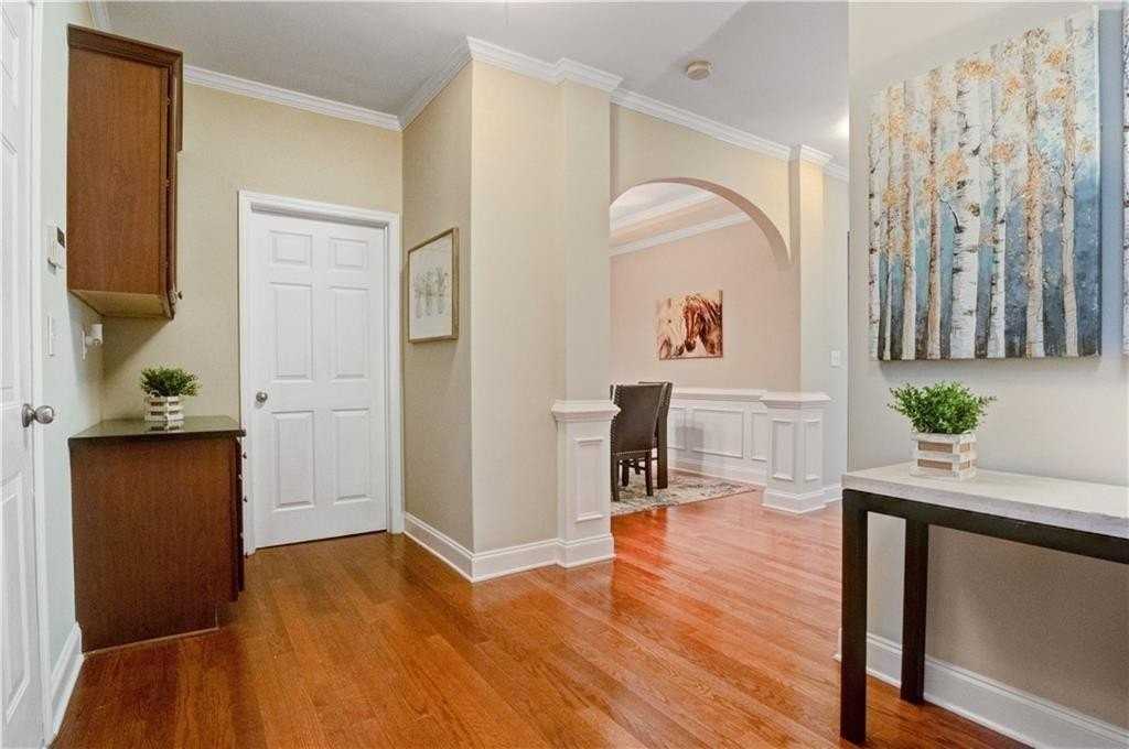 300 Snowgoose Ct - Photo 3 of 18