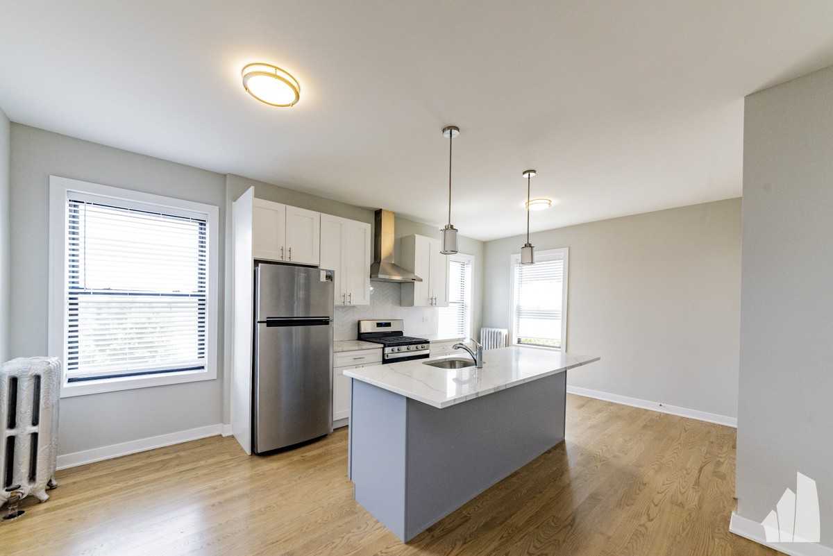 3925 N Keeler Ave #3929-2N - Photo 3 of 11