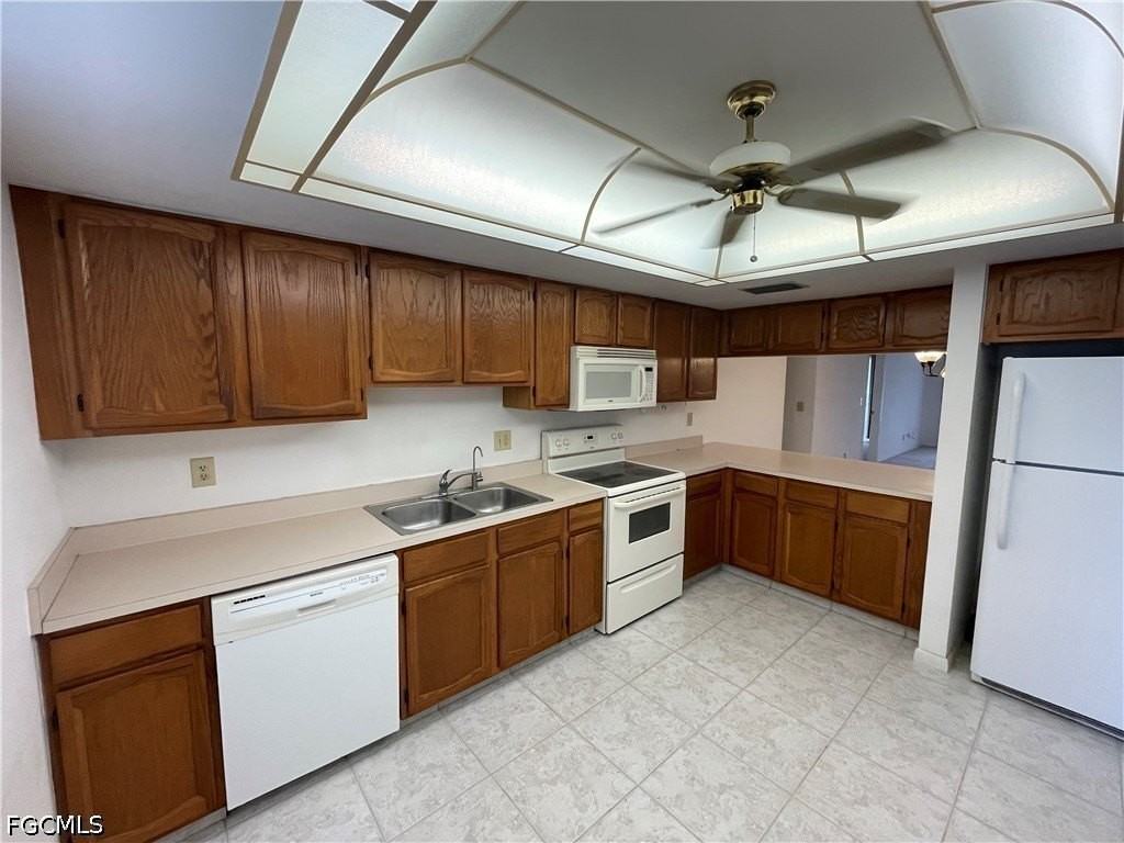 1615 Se 46th Ln #107 - Photo 3 of 12