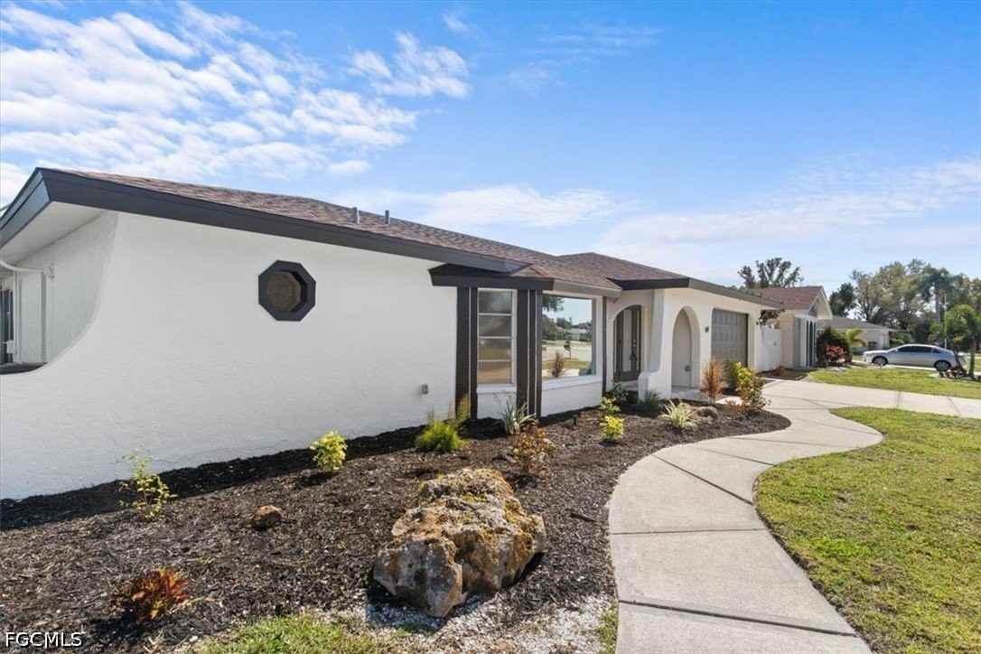 4135 Coronado Pkwy - Photo 3 of 27