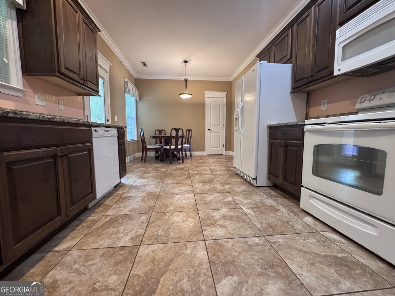217 Guyler St - Photo 5 of 14
