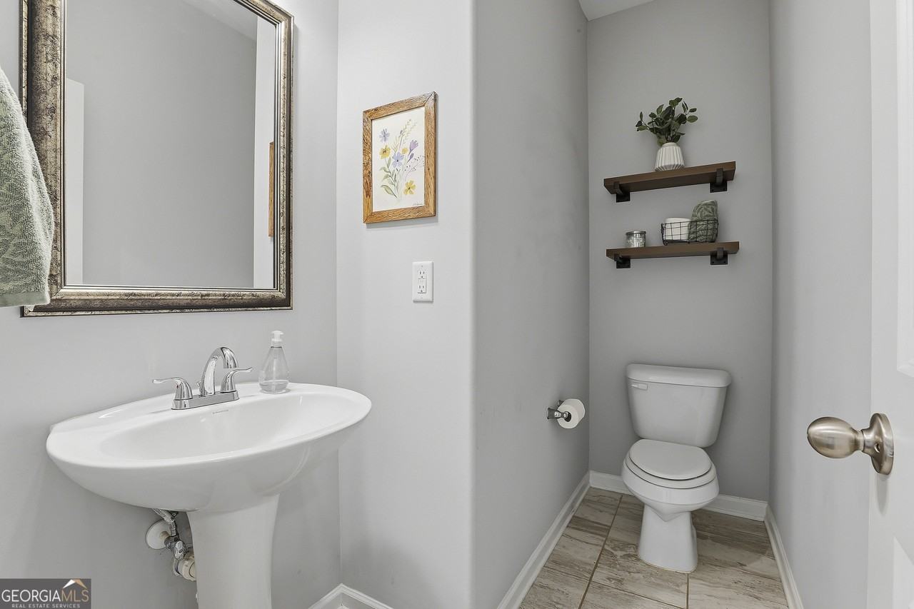 11 Doolittle Ct - Photo 6 of 26