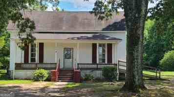 featured image of 774 Macon Ave