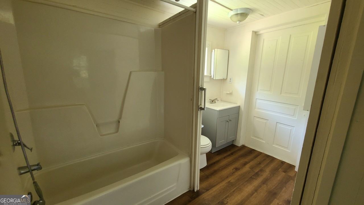 774 Macon Ave - Photo 3 of 28