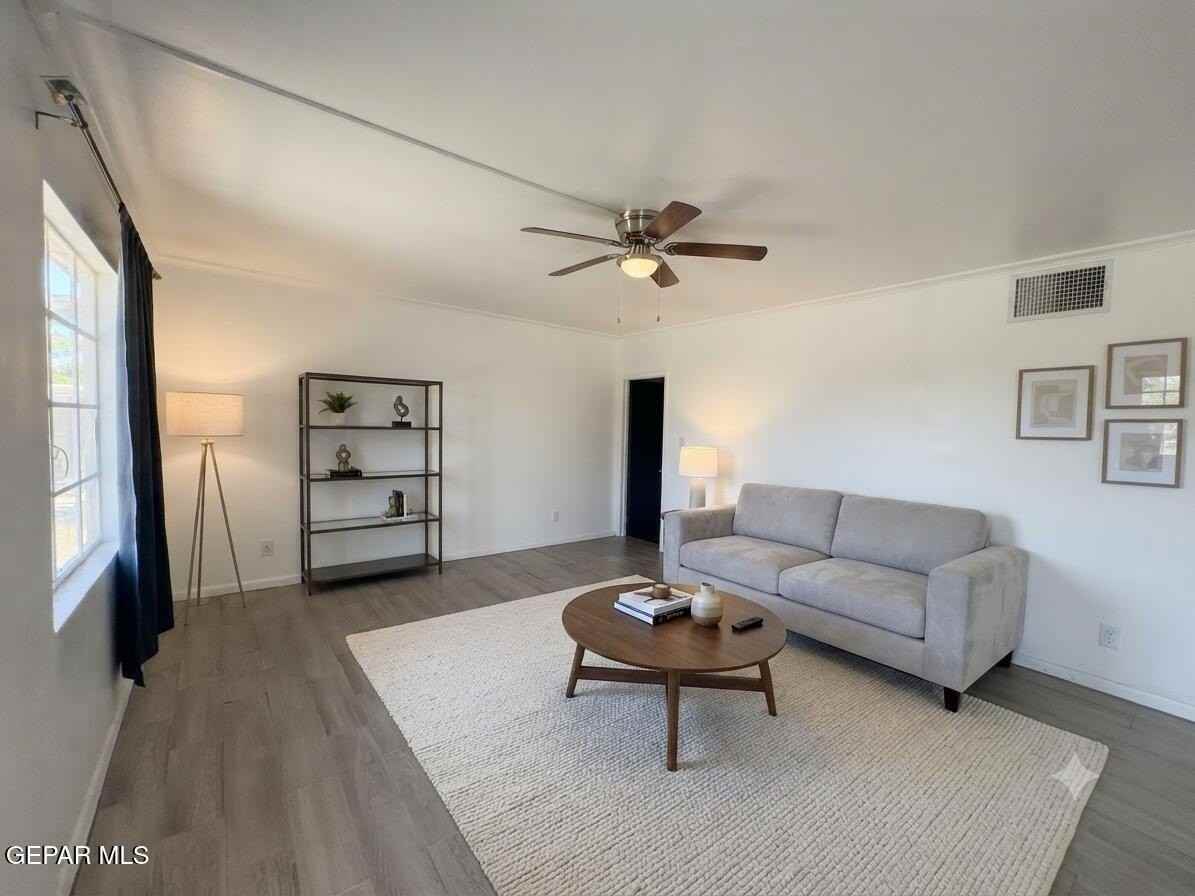 619 Alethea Park Dr - Photo 6 of 13