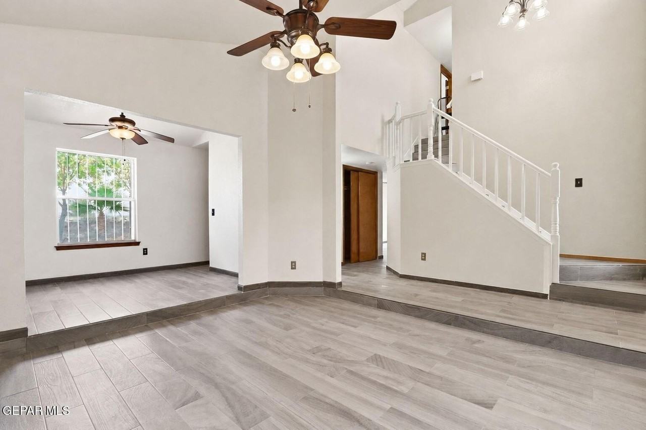6900 Imperial Ridge Dr - Photo 5 of 28