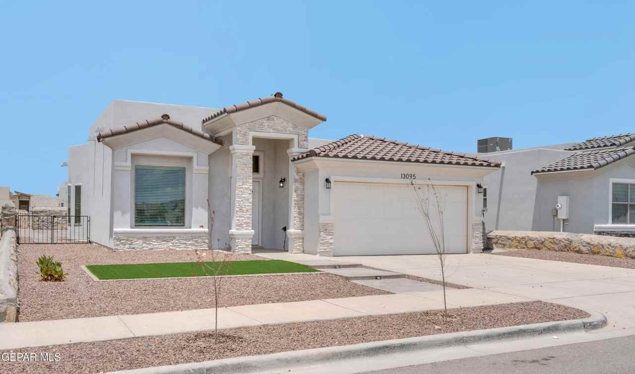 13095 Emerald Hills Ave - Photo 2 of 27