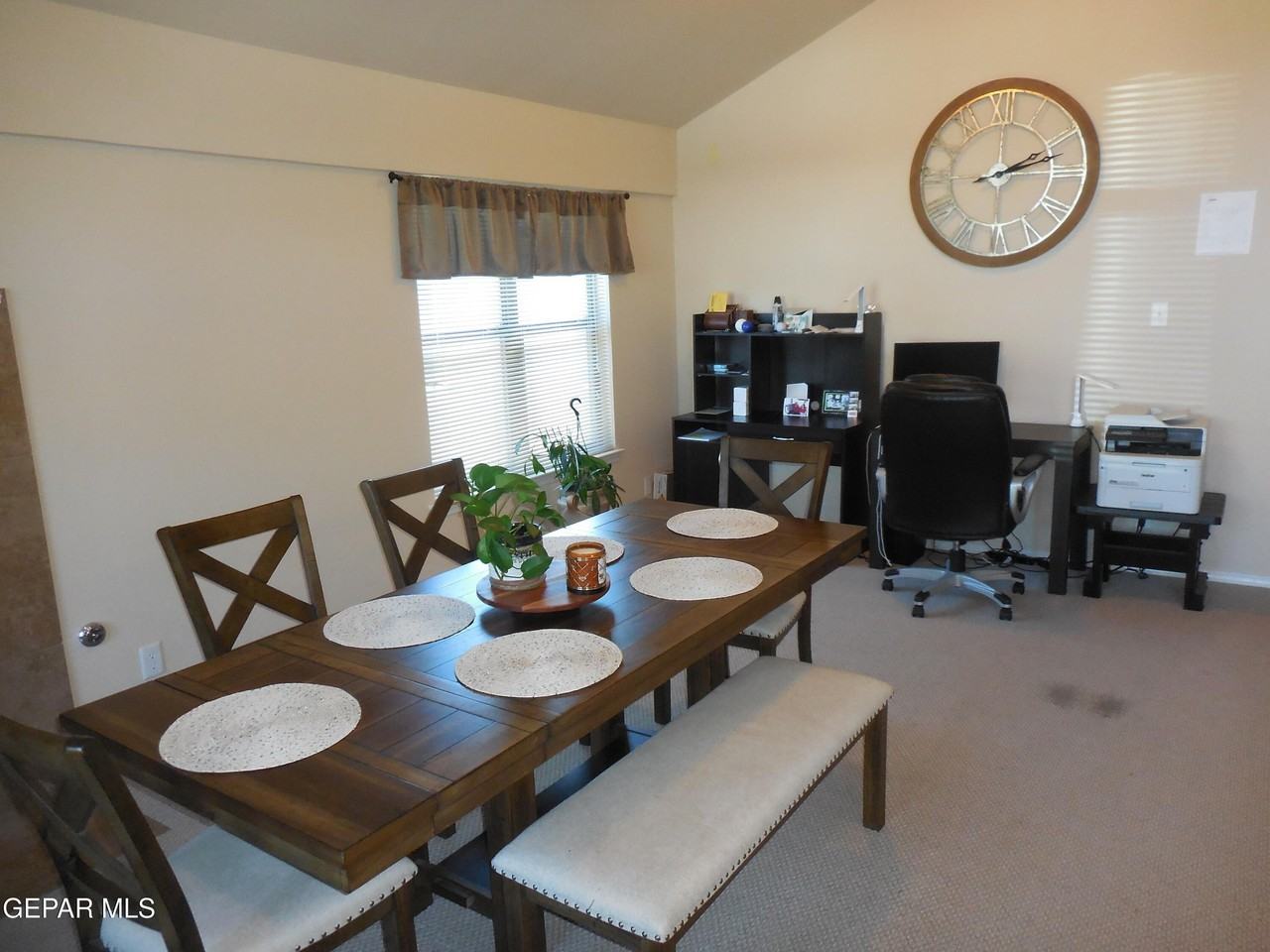 12572 Paseo Lindo Dr - Photo 5 of 36