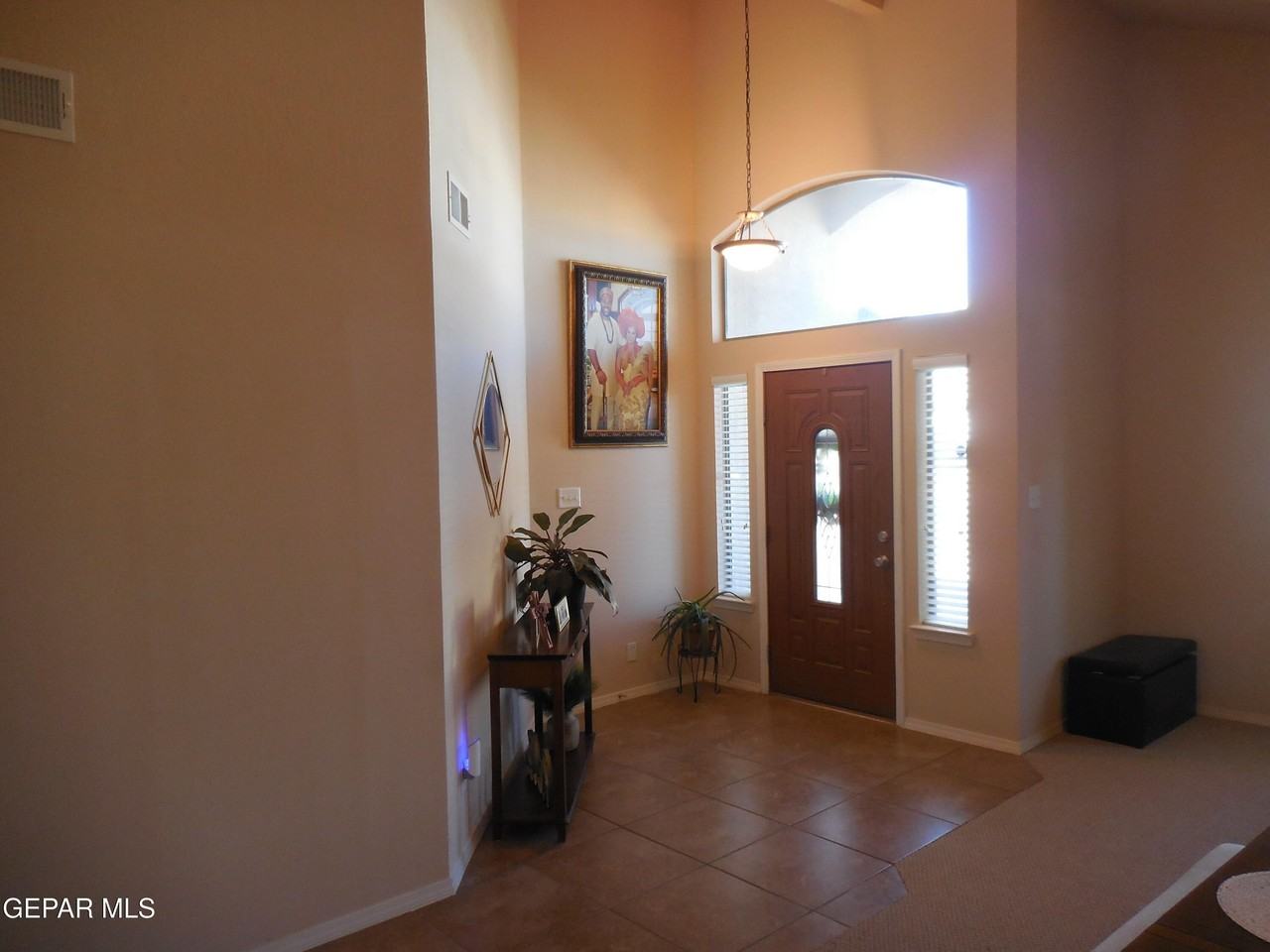 12572 Paseo Lindo Dr - Photo 6 of 36
