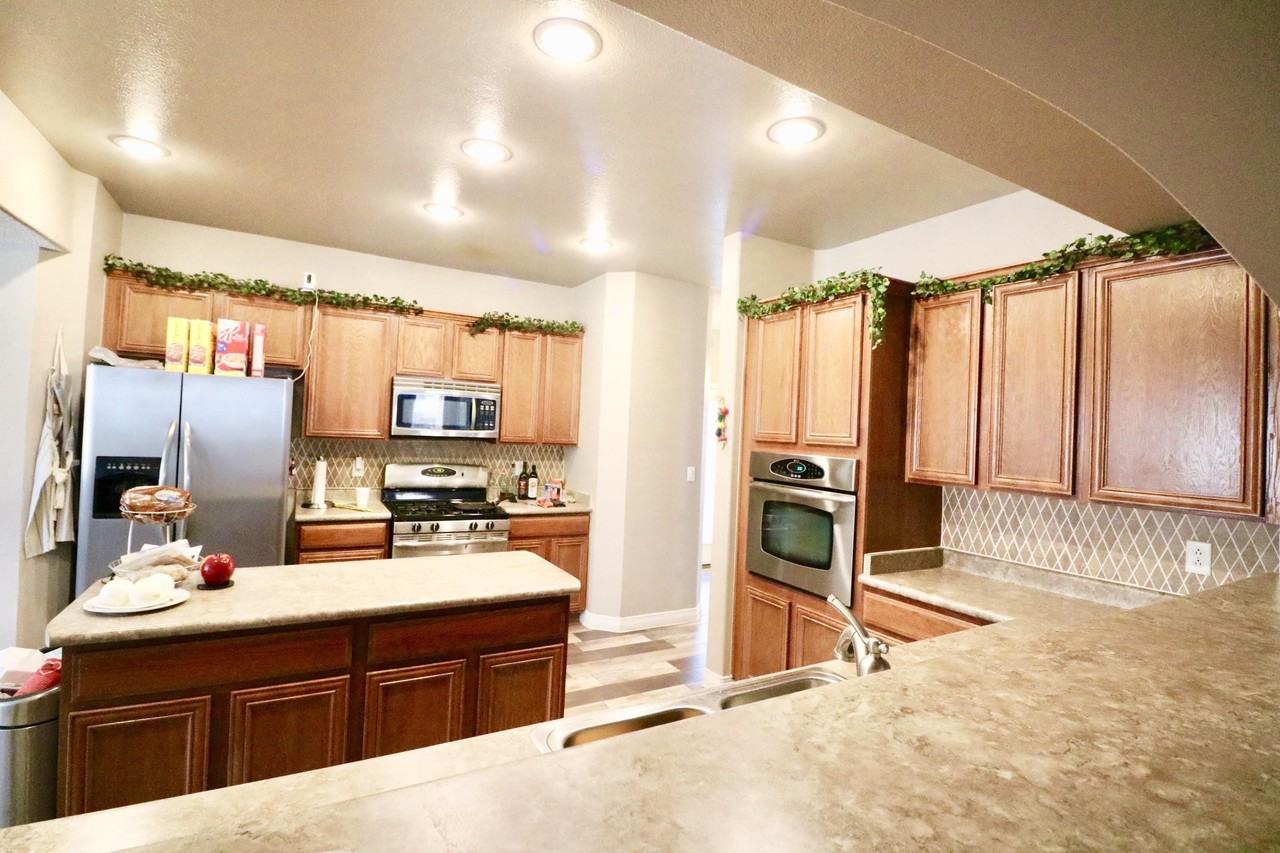 12709 Tierra Lily Ct - Photo 7 of 49