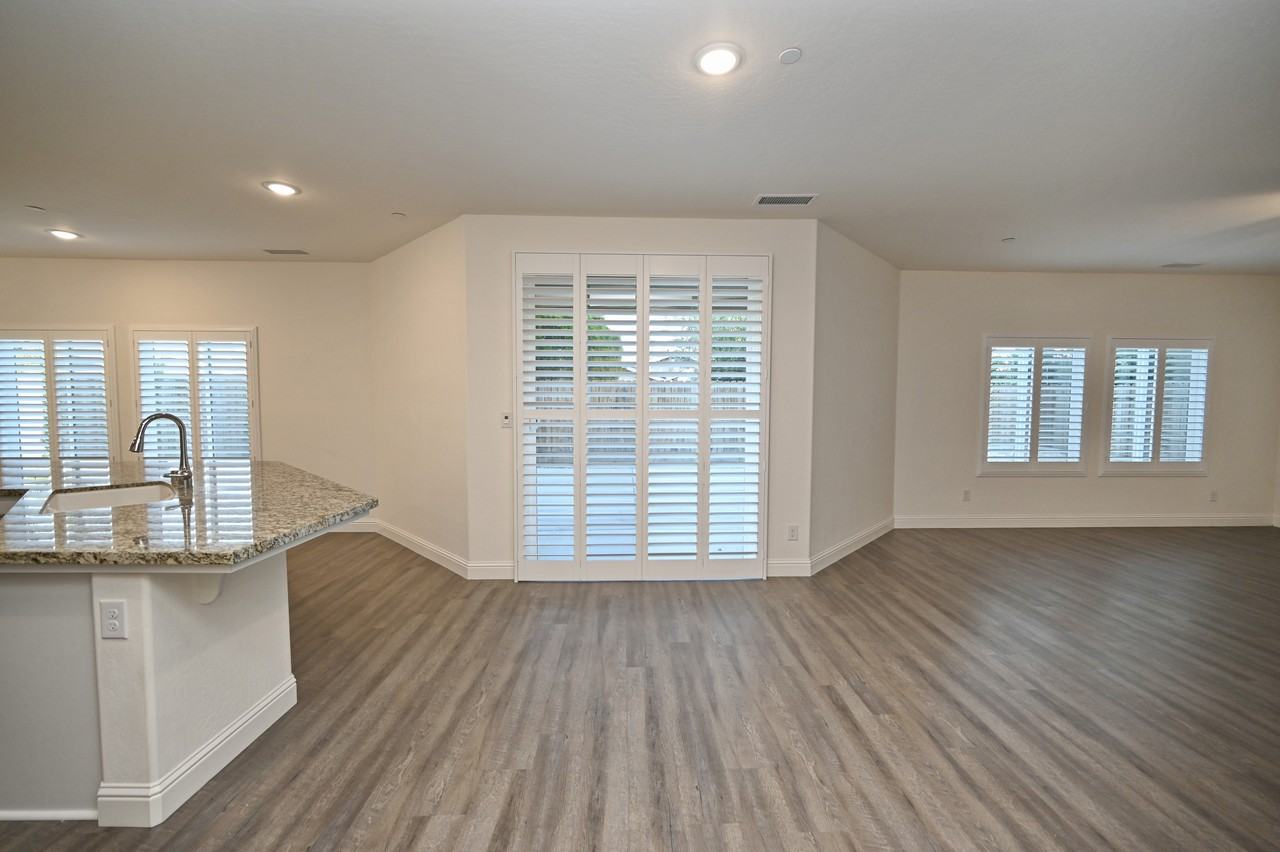4410 W Langden Dr #1 - Photo 7 of 28