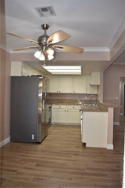 717 Nectarine Ct #0 - Photo 5 of 39