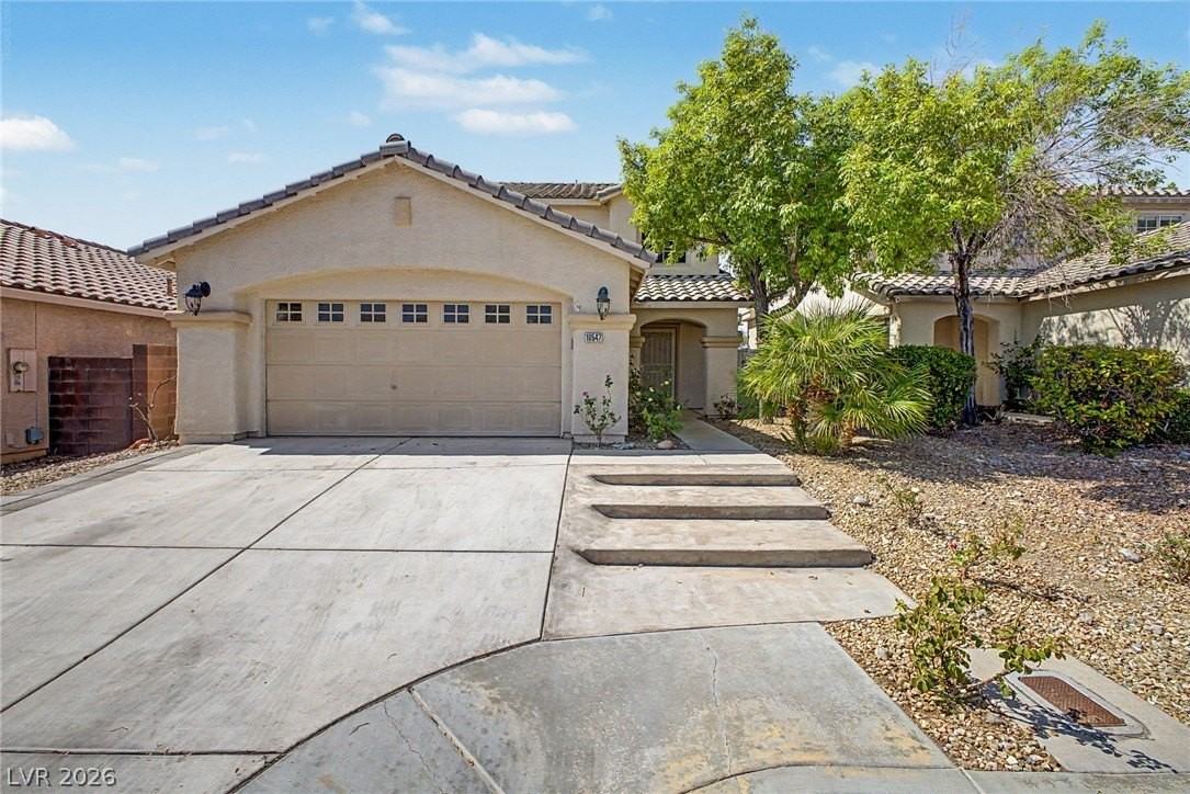 10547 Lilac Tree Ave - Photo 2 of 31