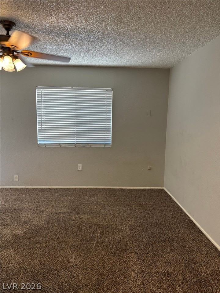 210 Tungsten St #3 - Photo 4 of 5