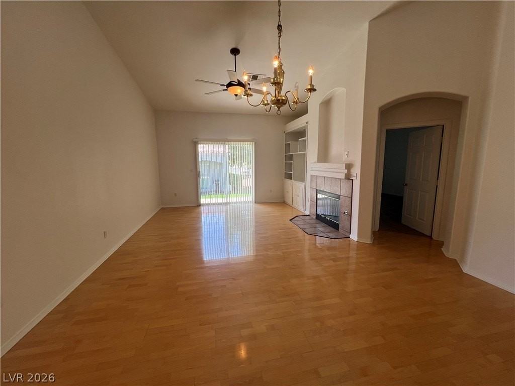8791 Crystal Port Ave - Photo 6 of 22