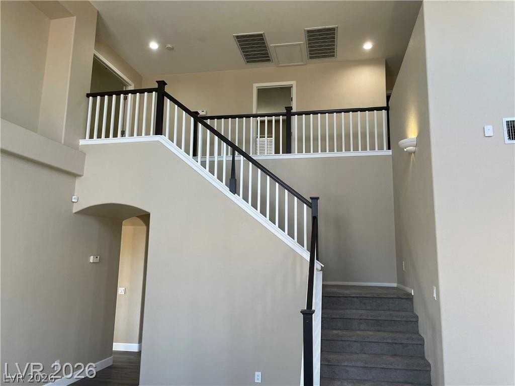 164 Gannett Peak St - Photo 6 of 32
