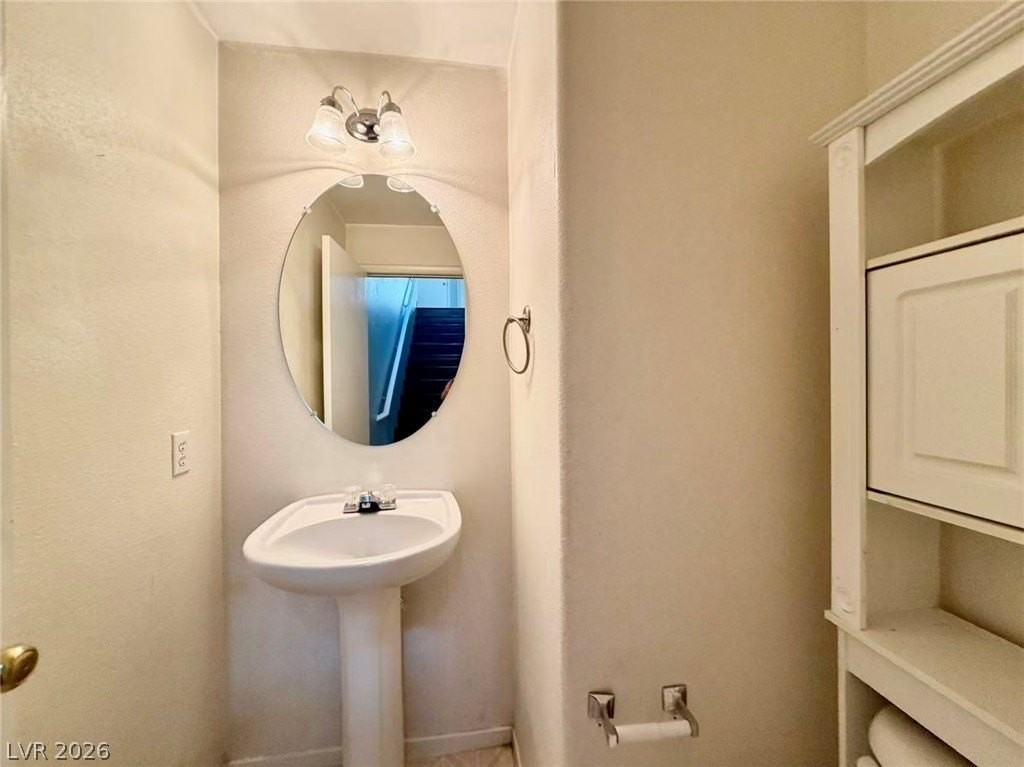 7983 Dutch Villas St - Photo 7 of 19