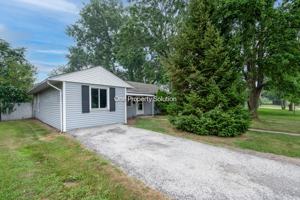 featured image of 7611 Northcote Ave #1