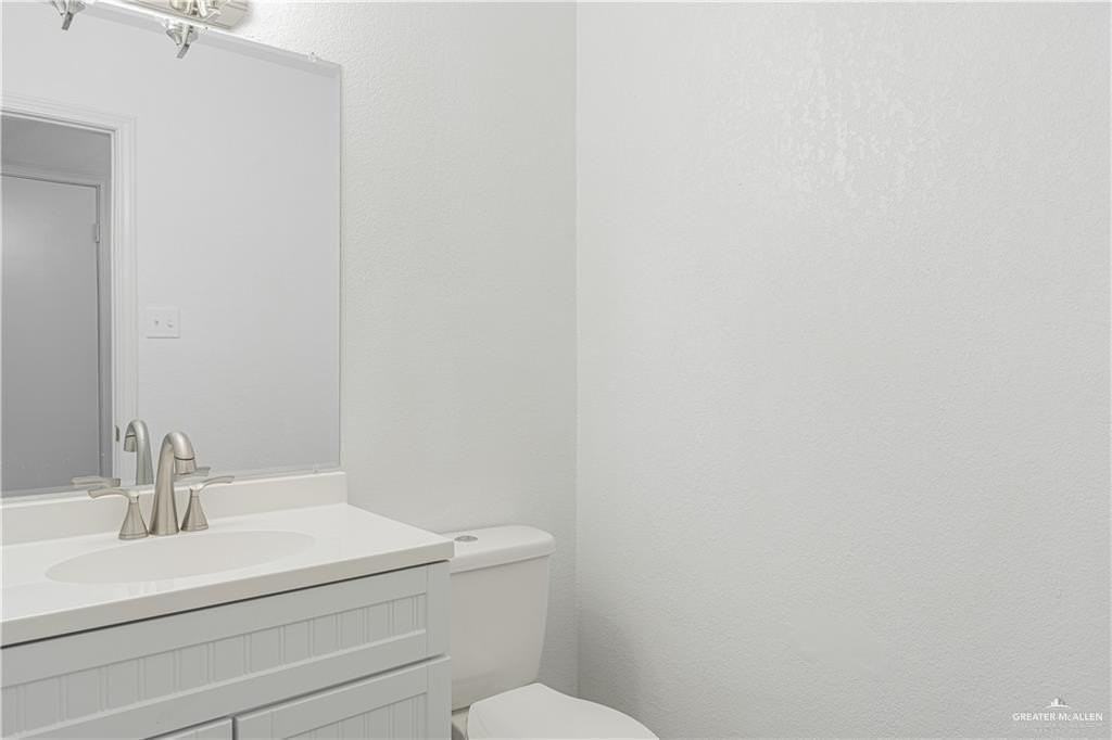 2201 S Jackson Rd #31M - Photo 4 of 13