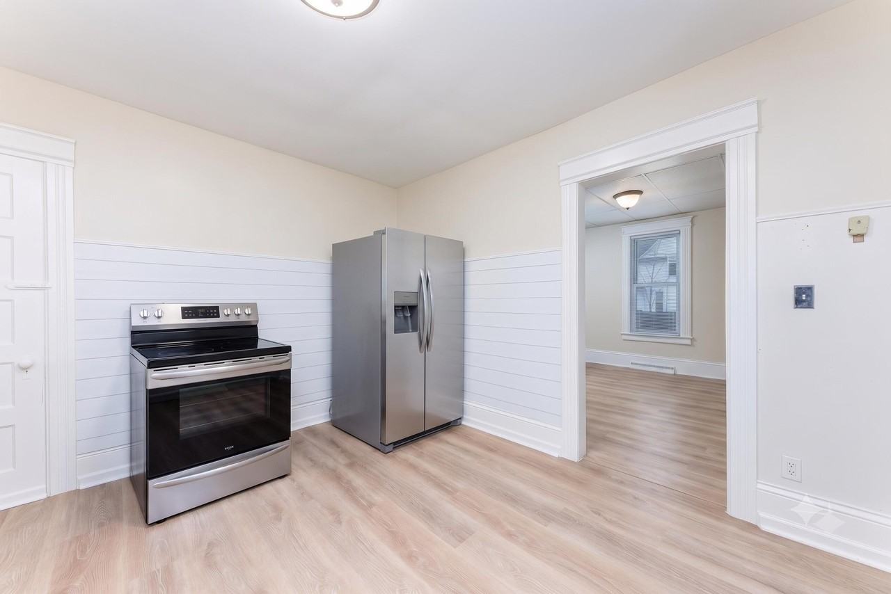 405 Starkweather St #1 - Photo 4 of 22