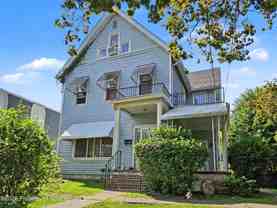 828 Cedar Ave #1stFL - Photo 1 of 1