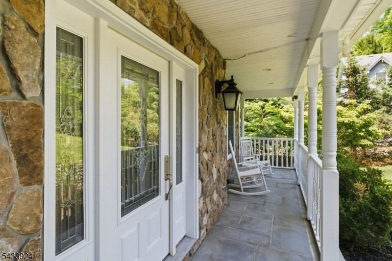 42 Spring Valley Rd - Photo 3 of 50