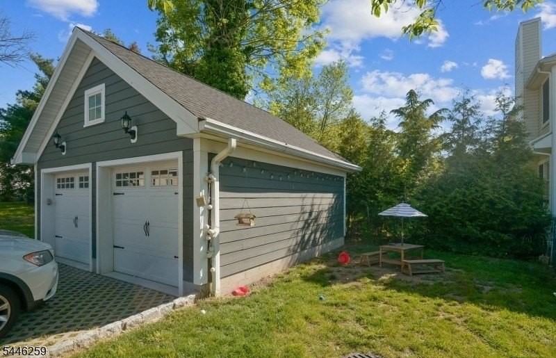 24 Blaine St #A - Photo 5 of 17