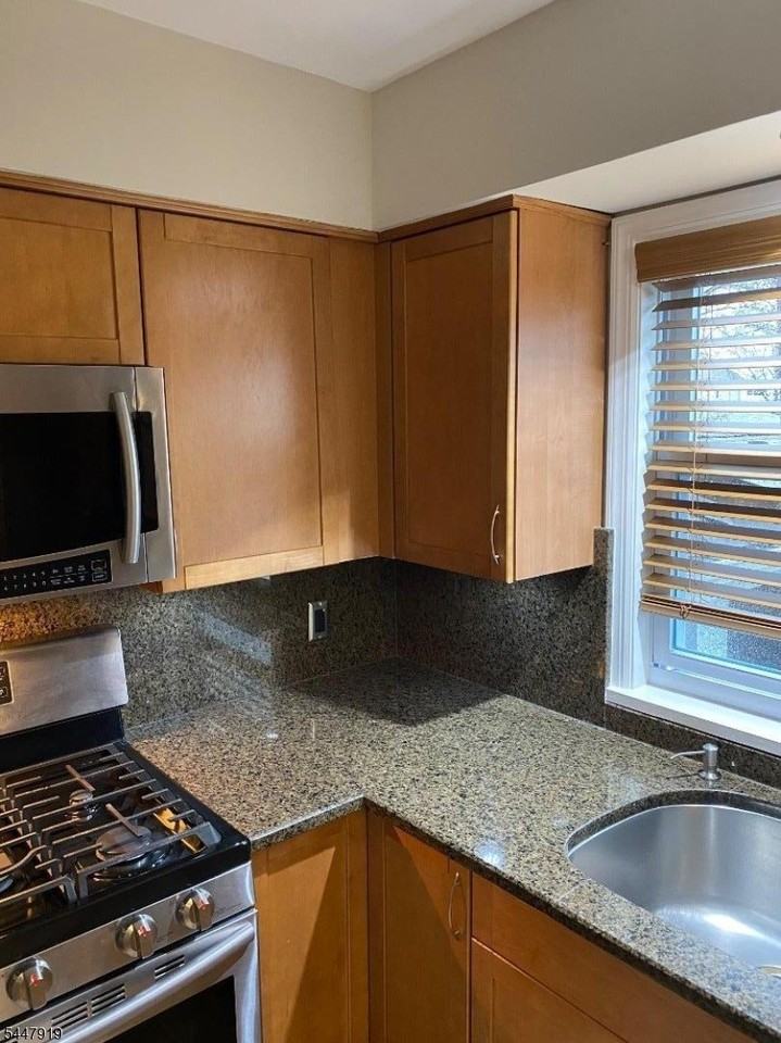 506 E Price St #1 - Photo 6 of 24