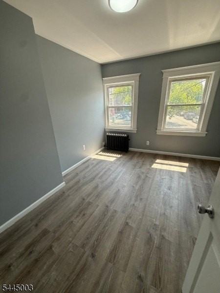 621 Grove St #2 - Photo 4 of 11