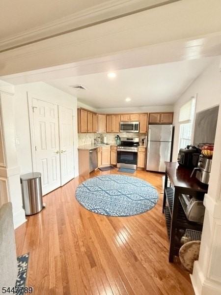 141 Main St #8 - Photo 3 of 24