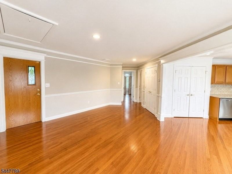 141 Main St #8 - Photo 5 of 24