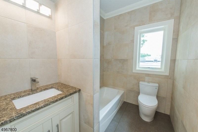 95 Bloomfield Ave Ste A #1 - Photo 6 of 9