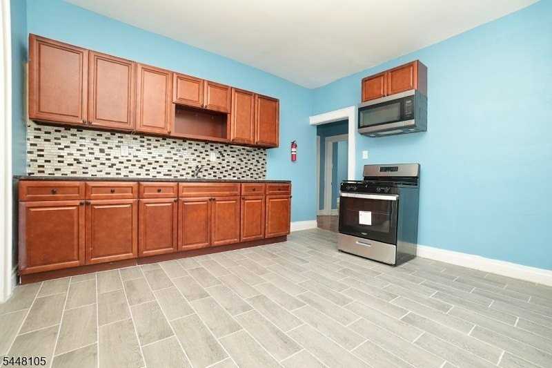 162 W End Ave - Photo 2 of 10
