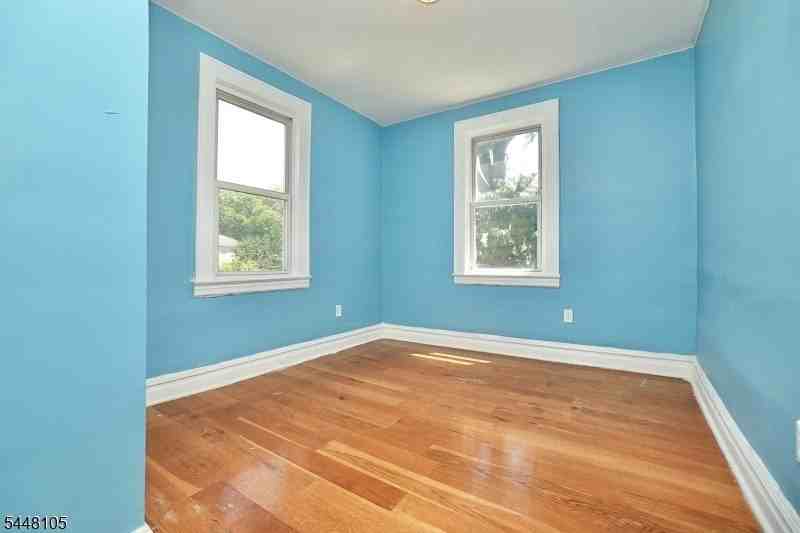 162 W End Ave - Photo 3 of 10