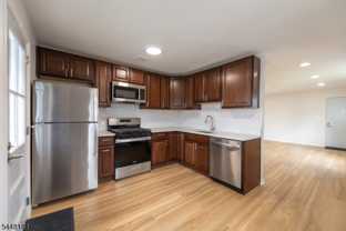 37 Spencer Pl #2 - Photo 1 of 1