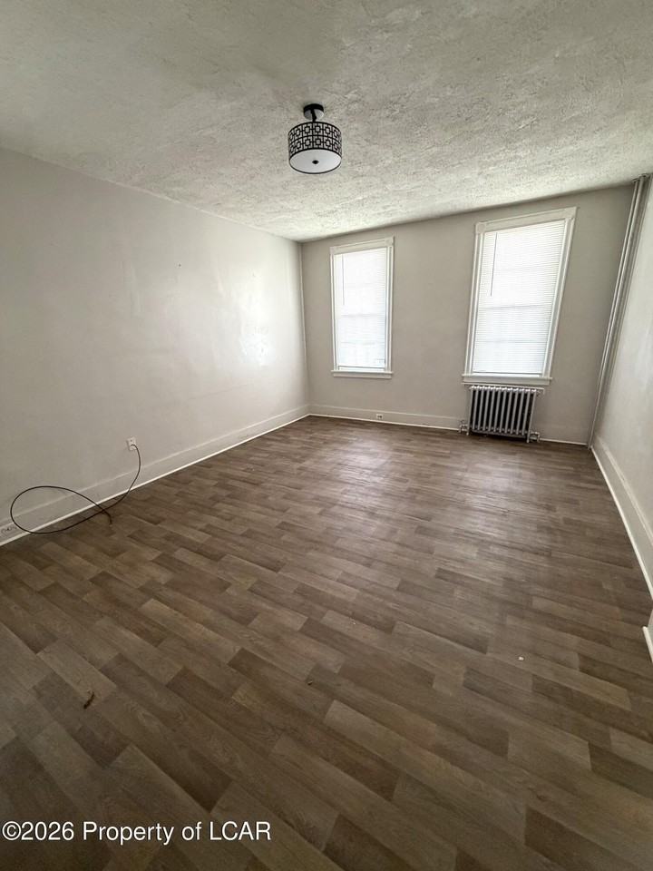 58 Chester St - Photo 4 of 11