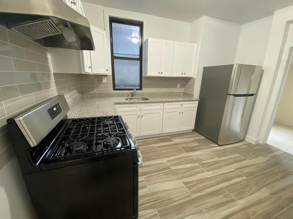 84 Irving St #1 - Photo 3 of 21