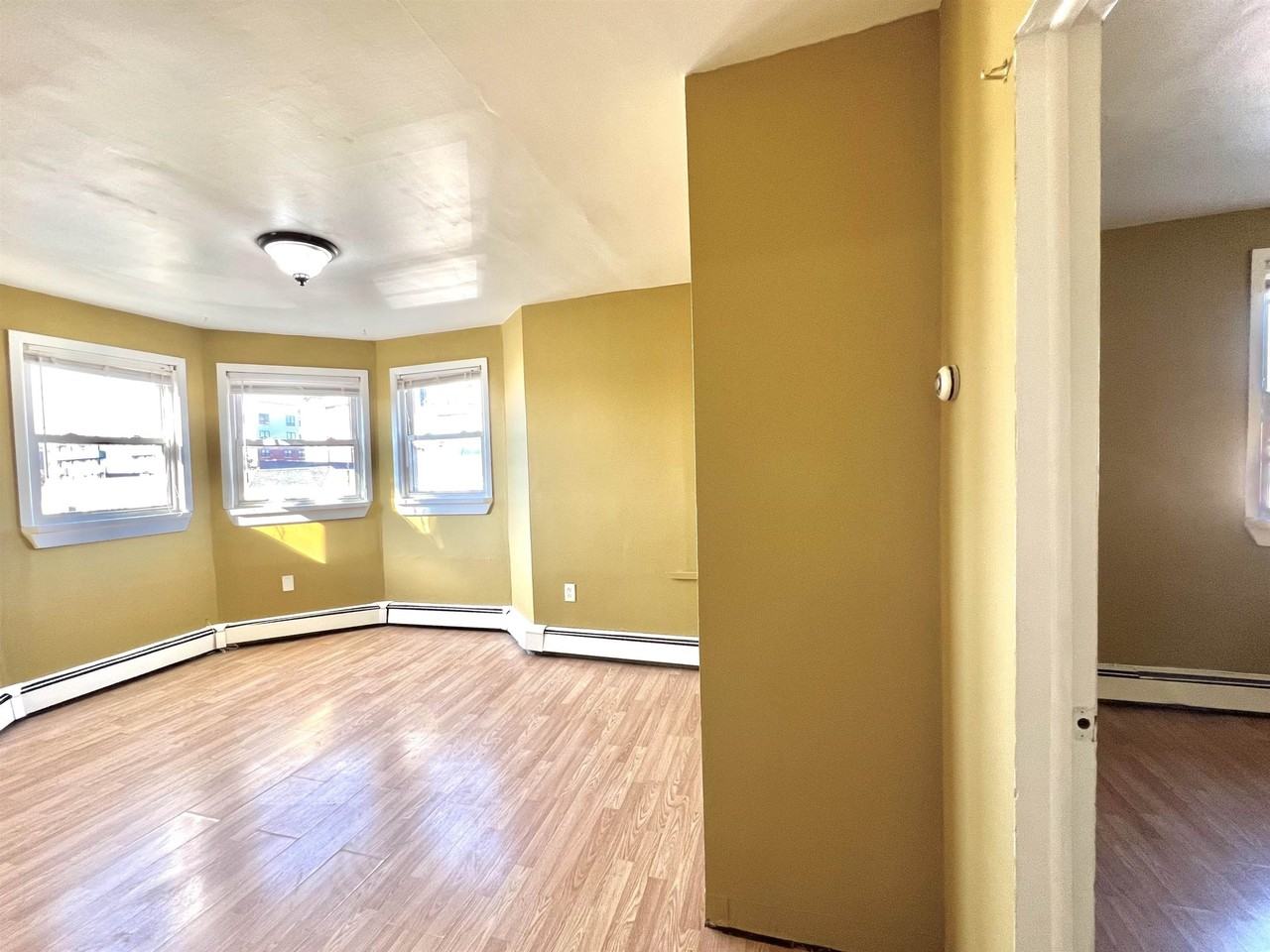 74 Prospect Ave #4 - Photo 5 of 11