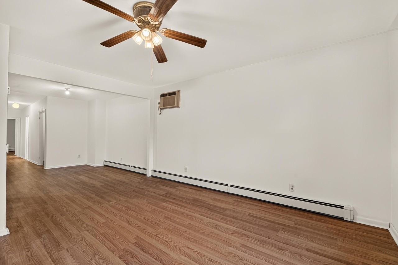 364 Princeton Ave #1 - Photo 4 of 19