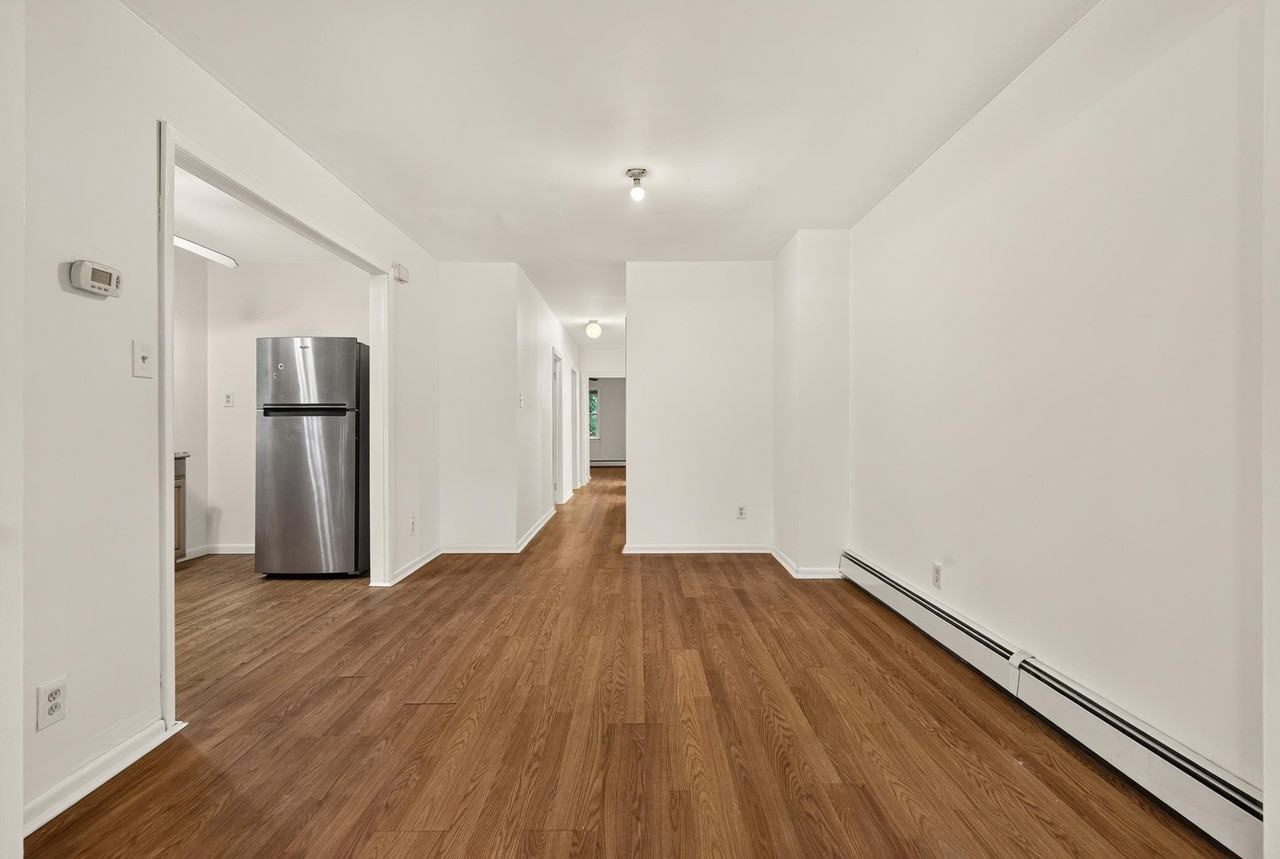 364 Princeton Ave #1 - Photo 7 of 19