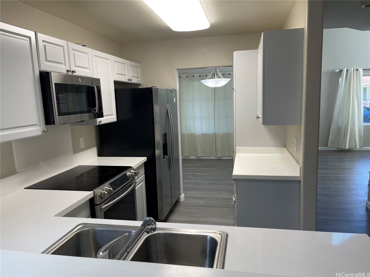 91-1021 Kaihanupa St - Photo 2 of 20