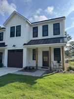 featured image of 107 Star Lake Cir #D