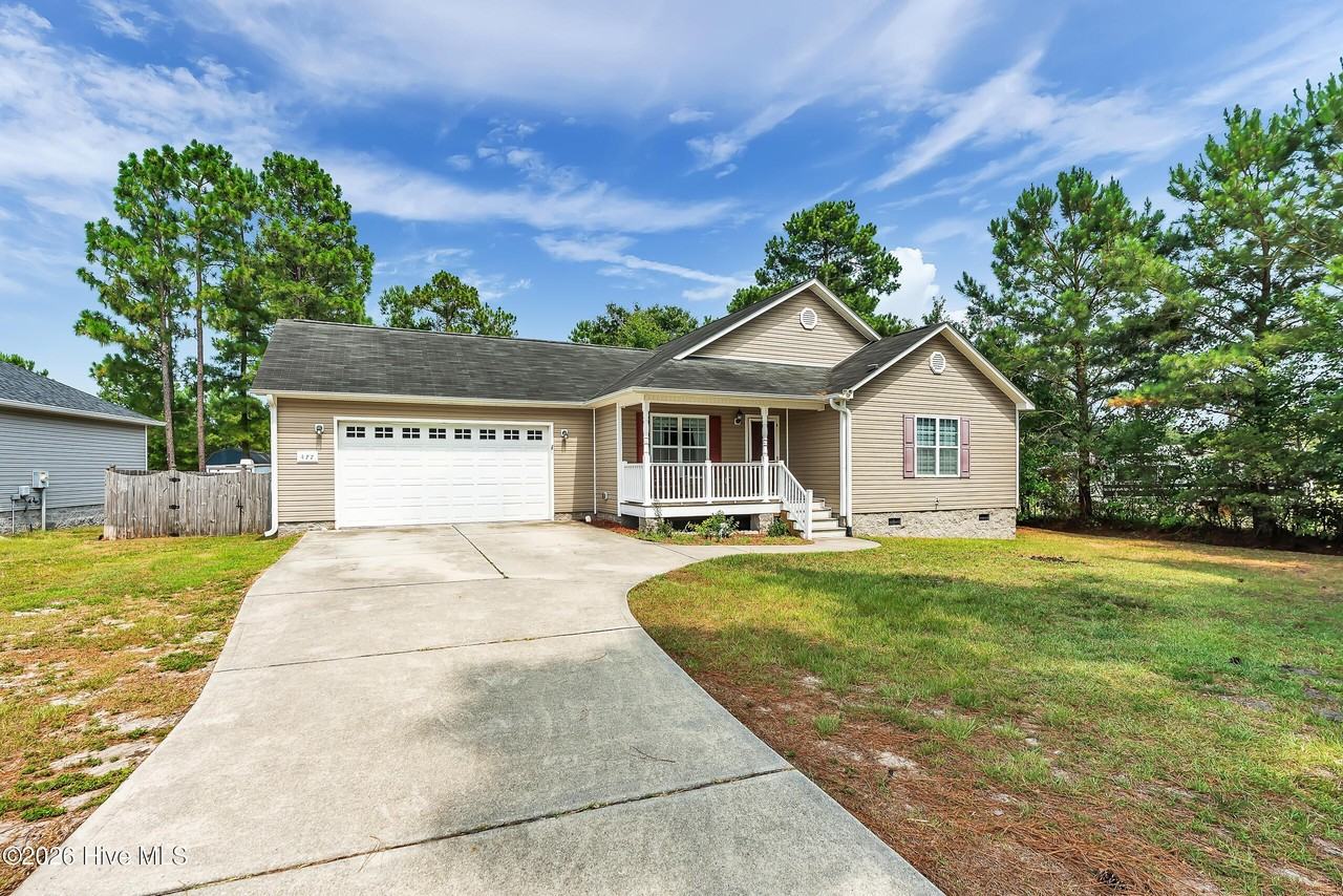477 Sand Ridge Rd - Photo 2 of 38