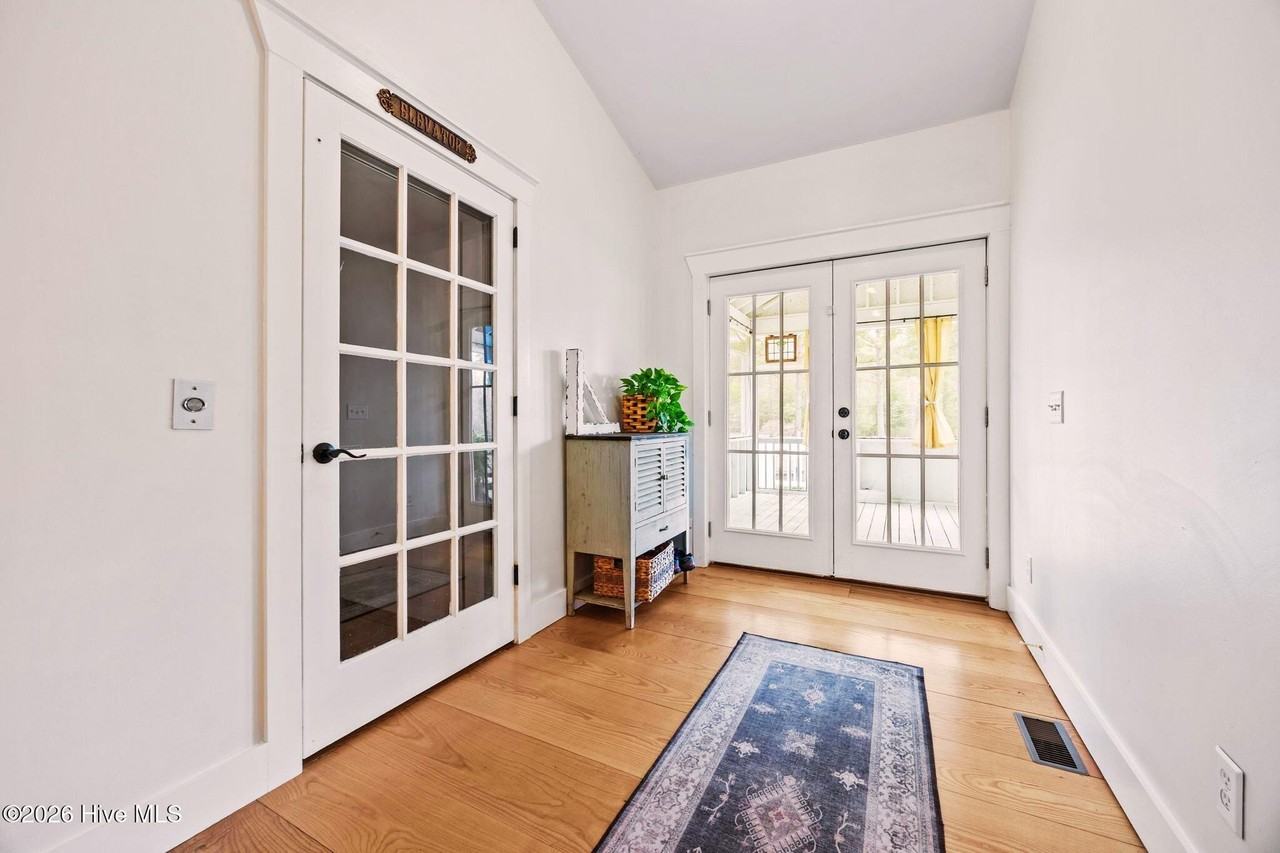 230 Causey Rd - Photo 5 of 44